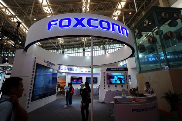 Foxconn Pastikan Investasi Baterai Mobil Senilai 8 Miliar Dolar AS