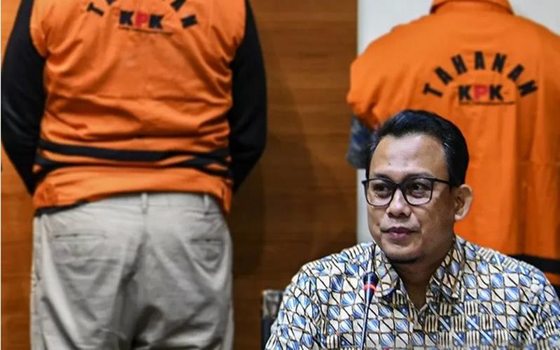 KPK Perpanjang Masa Penahanan Eks Walkot Jogja Haryadi Suyuti