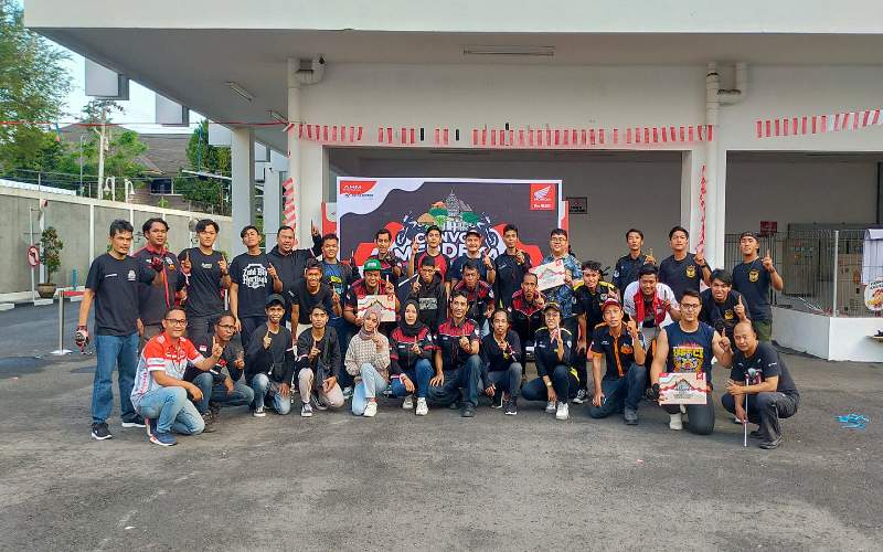 Puluhan Bikers Honda Gelar Convoy Merdeka di Yogyakarta