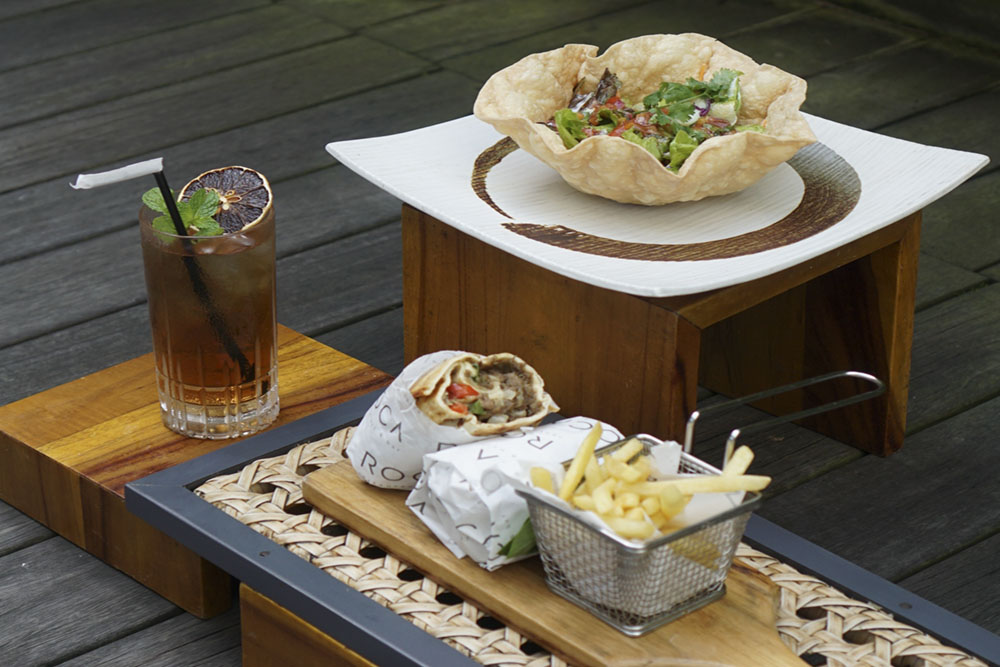 Makan Siang Praktis “Hurry Slowly Lunch” di Roca Restaurant, ARTOTEL Yogyakarta