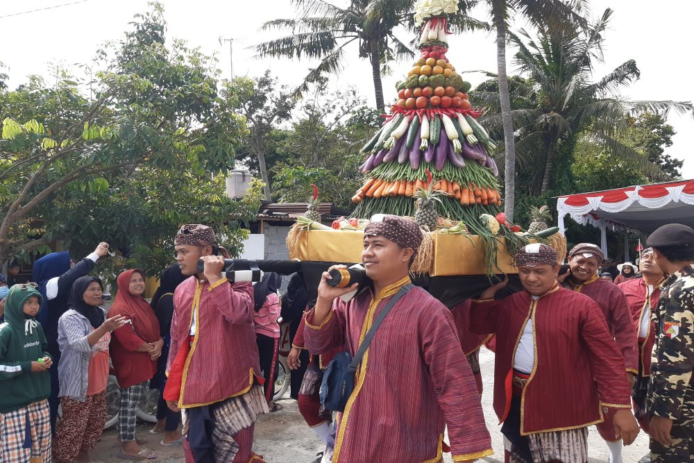 Puluhan Warga Paker Ikuti Kirab Budaya Merti Dusun