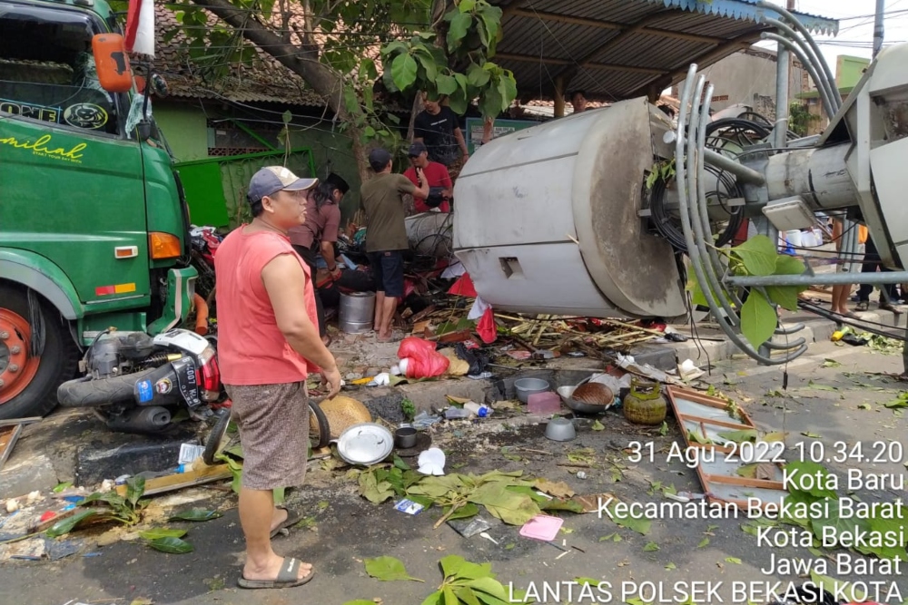 Viral di Twitter! Kecelakaan Maut Truk Dekat SD di Bekasi yang Tewaskan 10 Orang