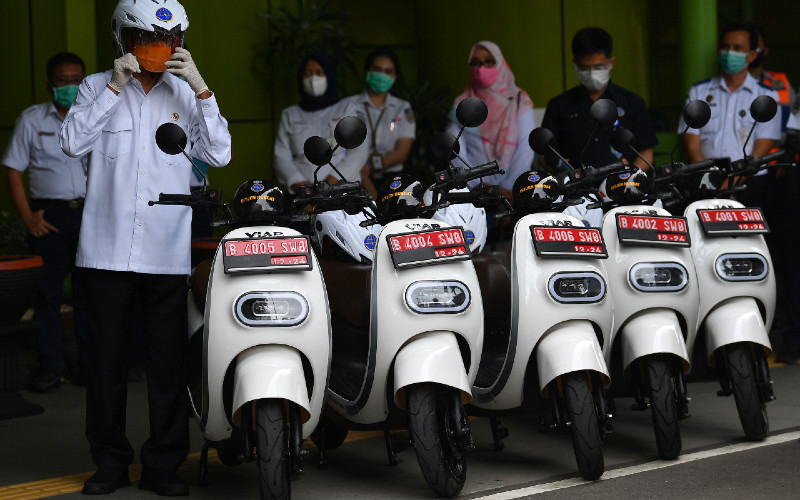 Solusi BBM Naik, Ini Daftar dan Harga Motor Listrik di Indonesia