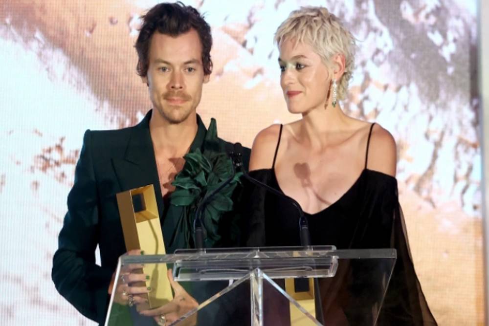 Harry Styles Dapat Penghargaan Pertamanya di Dunia Film