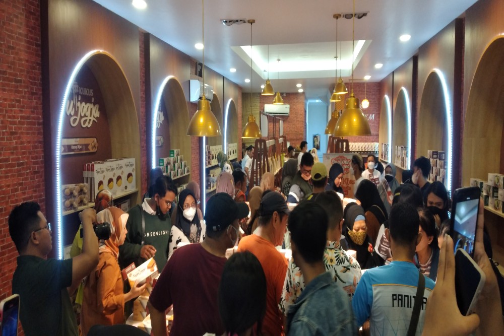 Topang Wisata Malioboro,  Bakpia Kukus Tugu Jogja Buka Store Berkonsep Mini Kafe