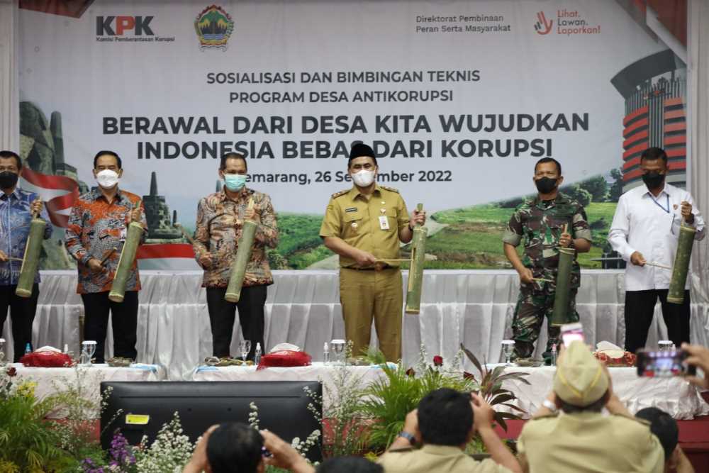 Ribuan Kades di Jateng Diberi Edukasi Pencegahan Korupsi