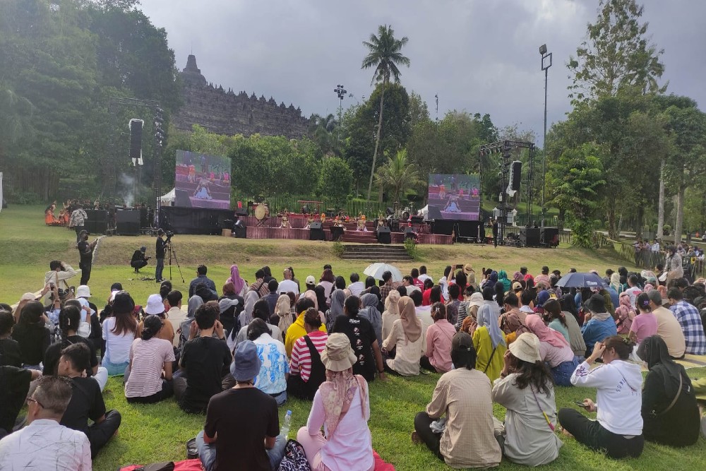 Konser Musisi Tiga Daerah Digelar di Borobudur