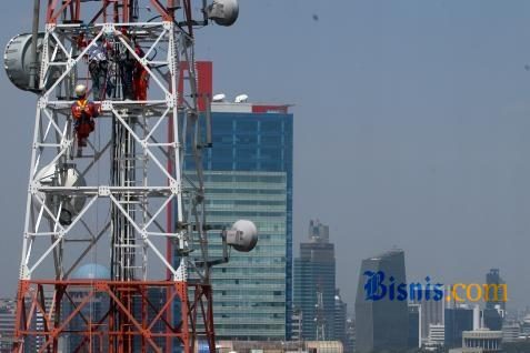 Indosat Mengundurkan Diri, Telkomsel dan XL Berebut Frekuensi 2,1 GHz.