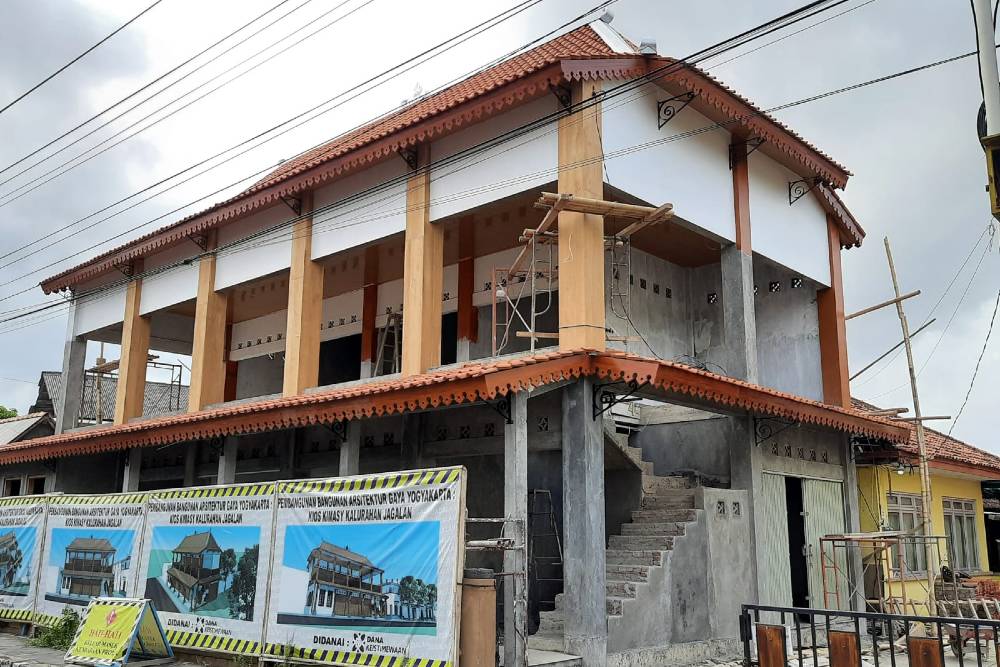 2 Bangunan Arsitektur Gaya Jogja Jadi Ikon & Pengungkit Ekonomi Desa