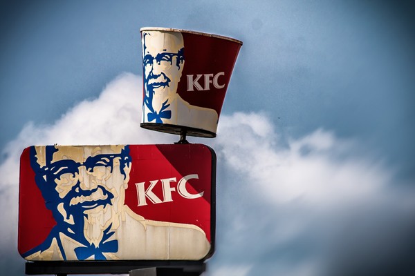KFC Resmi Tutup Layanan Pesan Antar 14022