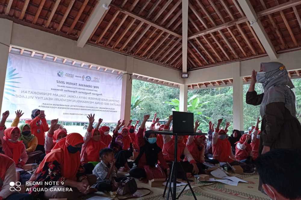 Bantu Cegah Stunting, Tim Ormawa IMM Farmasi Kembangkan Olahan Produk Lokal