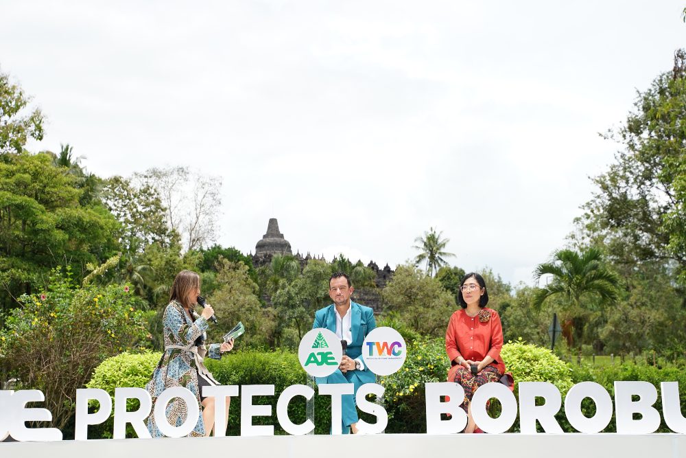 AJE Indonesia Ikut Serta Lestarikan Situs Bersejarah Candi Borobudur
