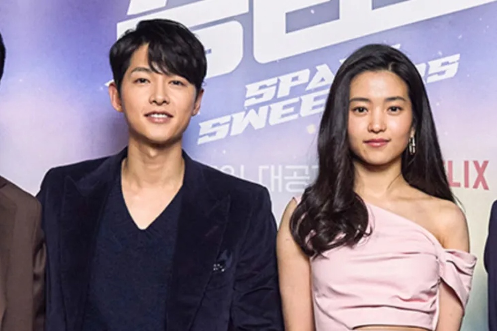 Diisukan Berkencan, Agensi Song Joong Ki & Kim Tae Ri Beri Tanggapan