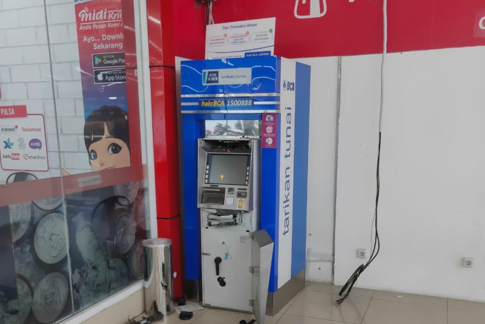 ATM di Minimarket Dibobol, Polisi: Pelaku Masuk lewat Atap