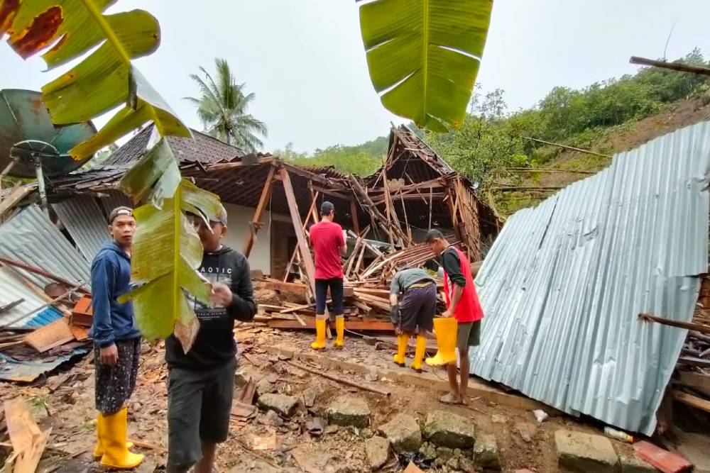 Korban Longsor Semin Ibu & Anak di Gunungkidul Belum Ditemukan, BPBD Ungkap Kendalanya