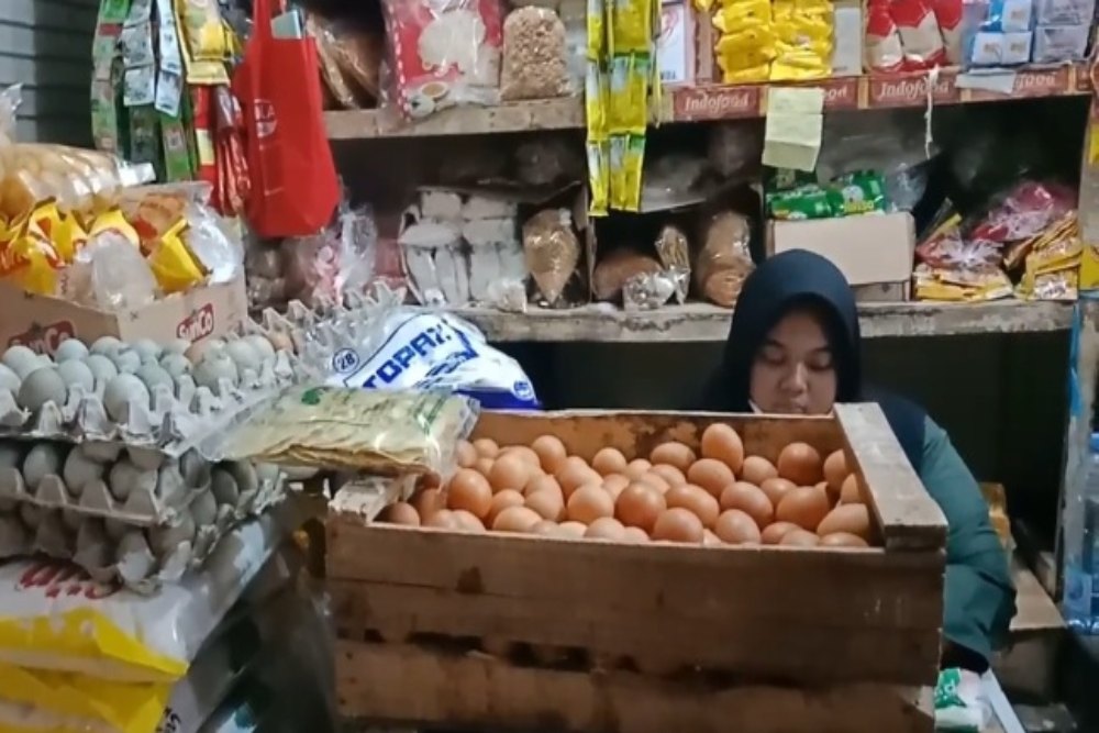 Jelang Akhir Tahun, Harga Telur Ayam di Jogja Meroket Jadi Rp31.000 per Kg