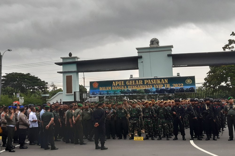 Ribuan Personel TNI dan Polri ikuti Apel Pengamanan Kaesang-Erina