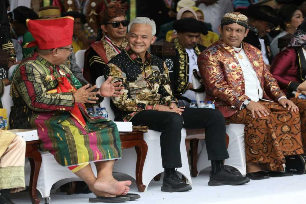 Pawai Karnaval Budaya di Kawasan Candi Borobudur Meriah