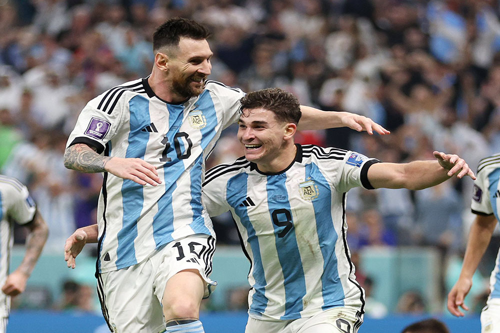 Argentina ke Final Piala Dunia 2022 dan Deretan Rekor Lionel Messi