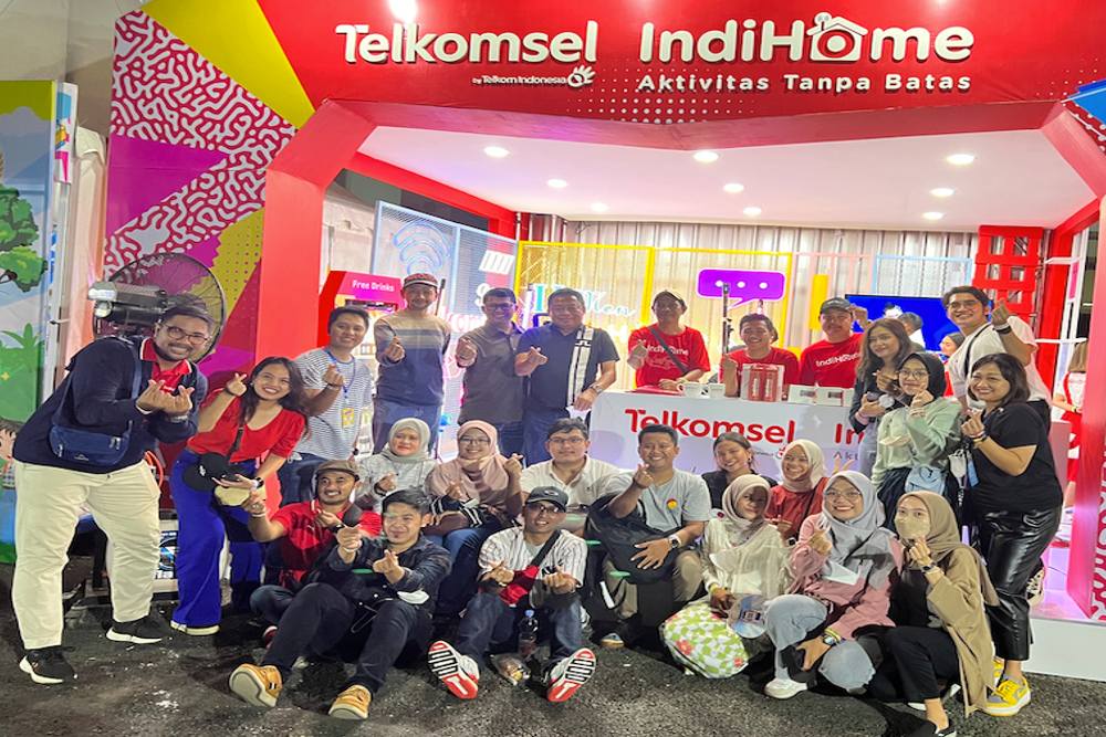 IndiHome Bagi-Bagi Tiket Gratis Konser Boyz II Men ke Pelanggan Setianya di Jogja