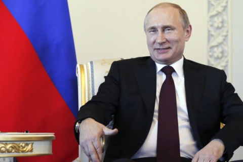 Vladimir Putin Beri Hadiah Natal untuk Ukraina?