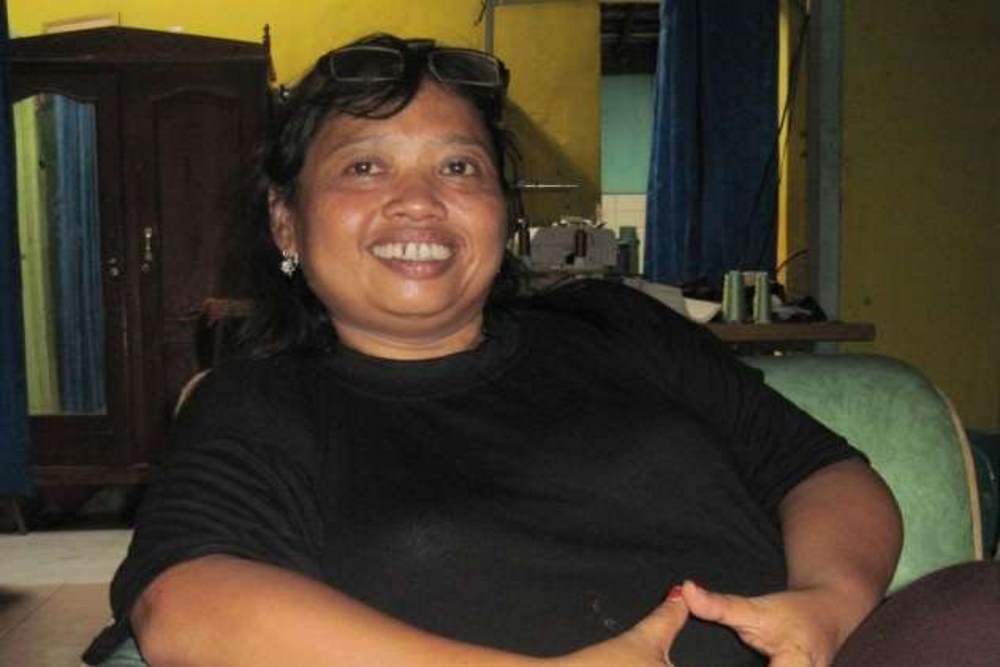 Sipon Istri Wiji Thukul Meninggal, Karangan Bunga dari Pejabat Berdatangan