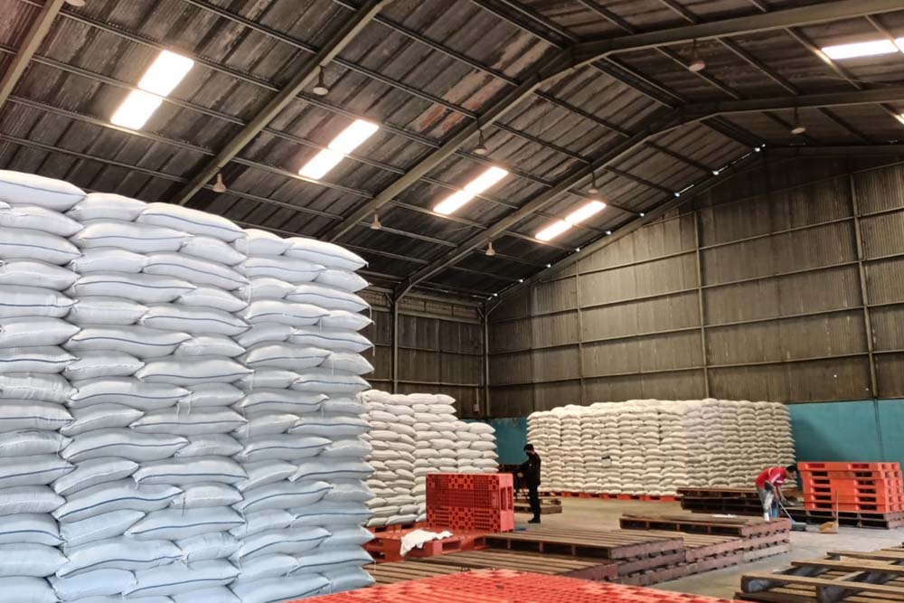 15.000 Ton Beras Impor dari Vietnam Tiba Pekan Depan