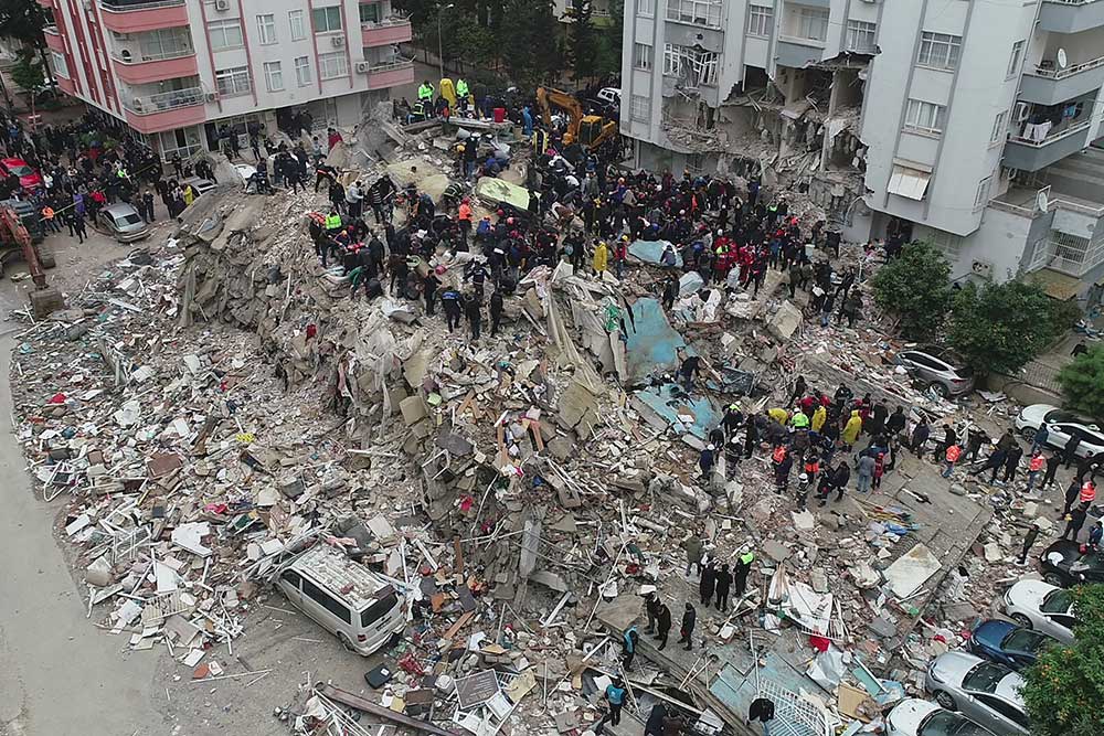 Turki Tetapkan 113 Tersangka yang Bertanggungjawab Runtuhnya Bangunan Akibat Gempa