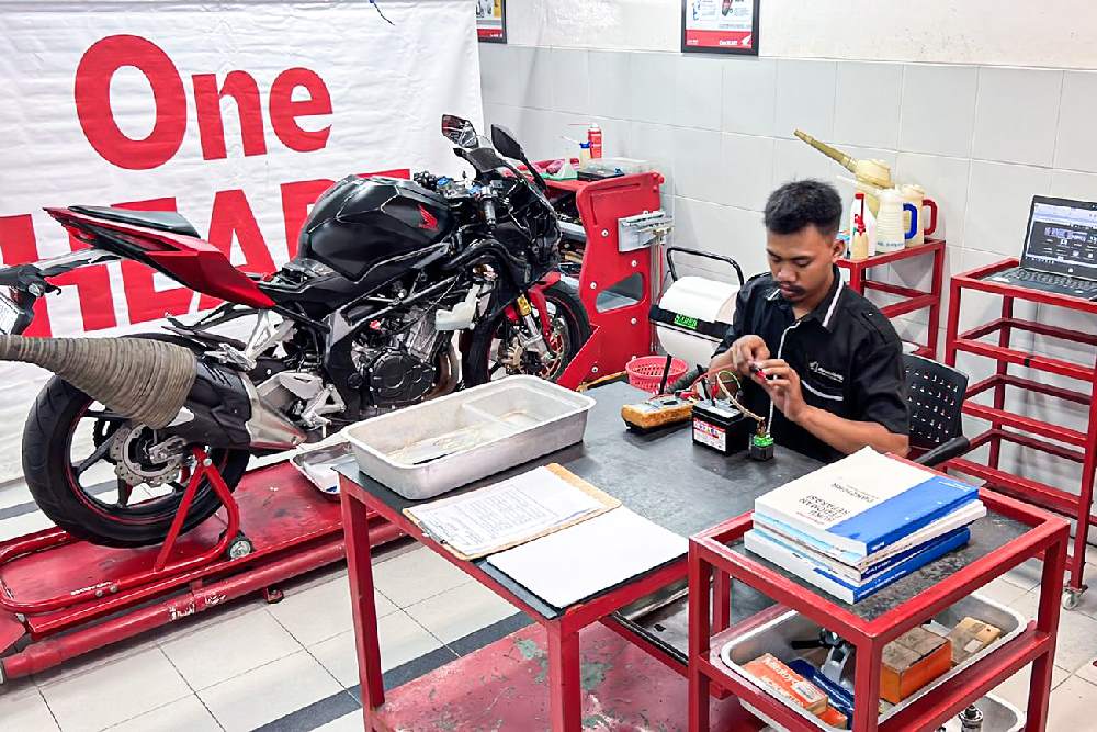 Teknisi Honda Big Bike Yogyakarta Siap Berlaga di Kontes Tingkat Nasional