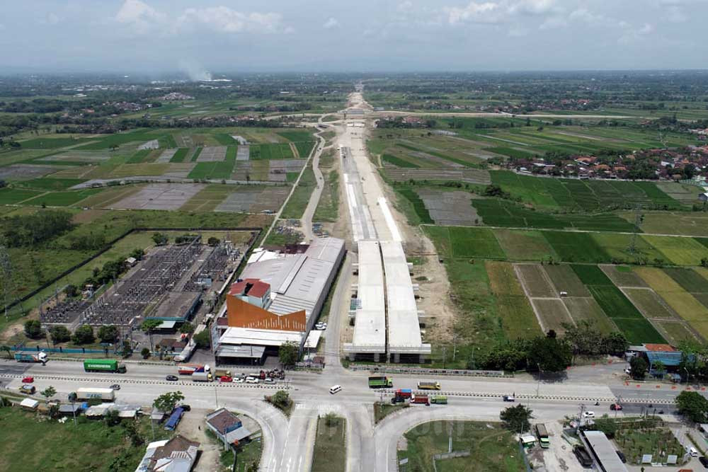 Tol Jogja-Solo Akan Dibuka saat Mudik Lebaran, Sejumlah Menteri Meninjau Perkembangan Konstruksi