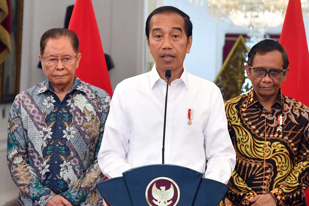 Jokowi Peringatkan Pejabat Jangan Gagah-gagahan dengan Moge dan Mobil Mewah