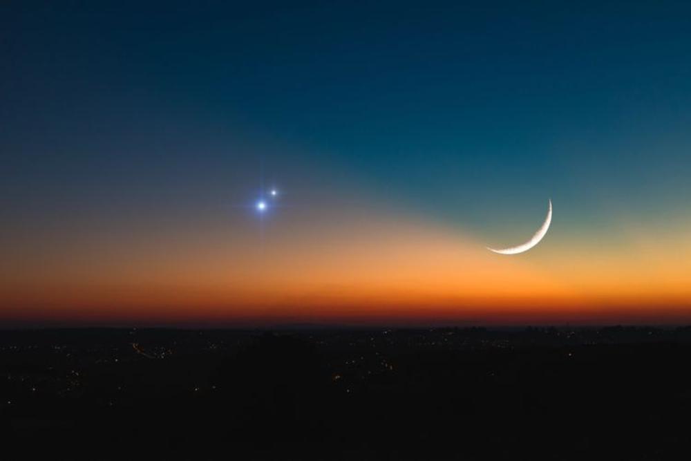Langka, Venus dan Bulan Terlihat dalam Jarak Dekat