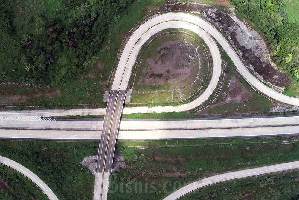 Jalan Tol Cisumdawu Bakal Dibuka H-7 Lebaran 2023