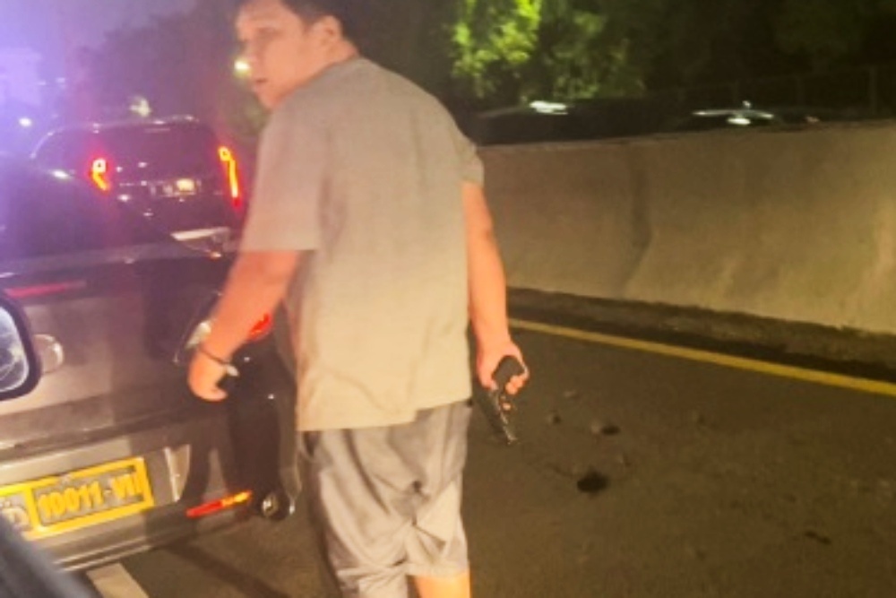 Begini Kronologi Pengemudi Taksi Online Saat Ditodong Pistol di Exit Tol Tomang