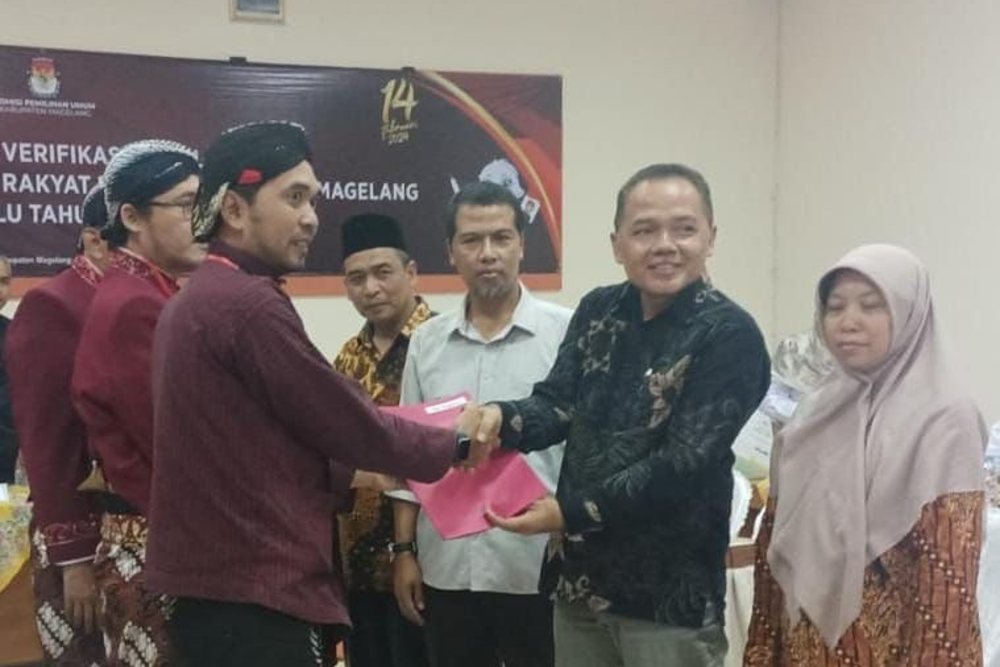 Daftarkan Bacaleg Ke Kpu Pdip Magelang Targetkan 50 Persen Plus Kursi Dprd