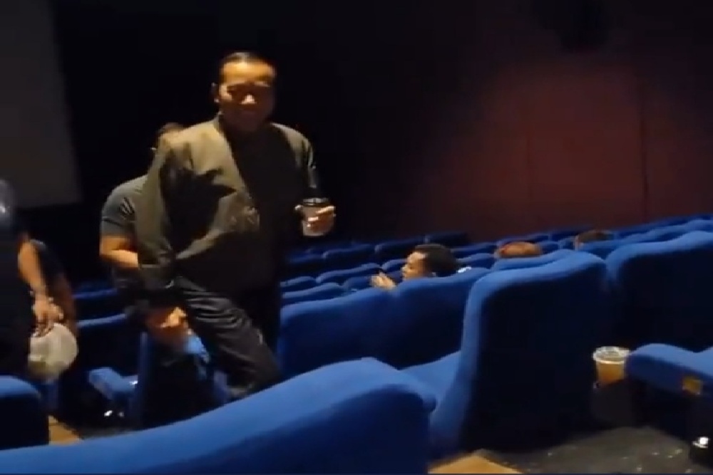 Viral Presiden Jokowi Santai Berbaur dengan Penonton Fast X di Bioskop