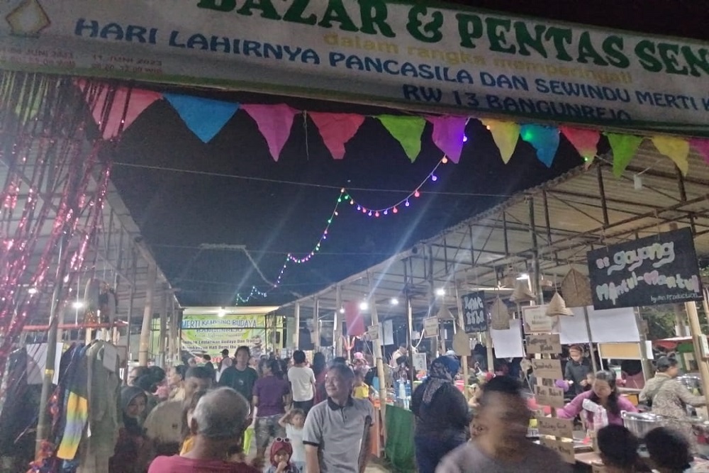 Pentas Seni dan Bazar UMKM Ramaikan Merti Kampung di RW 13 Bangunrejo Jogja