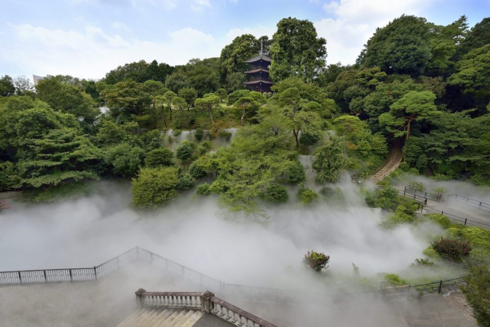 Bikin Suasana Sejuk, Hotel di Jepang Ini Ciptakan Awan Buatan Sendiri