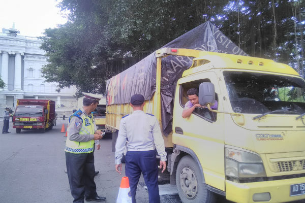 Operasional Angkutan Barang saat Libur Iduladha Dibatasi, Ini Skenario dari Pemerintah