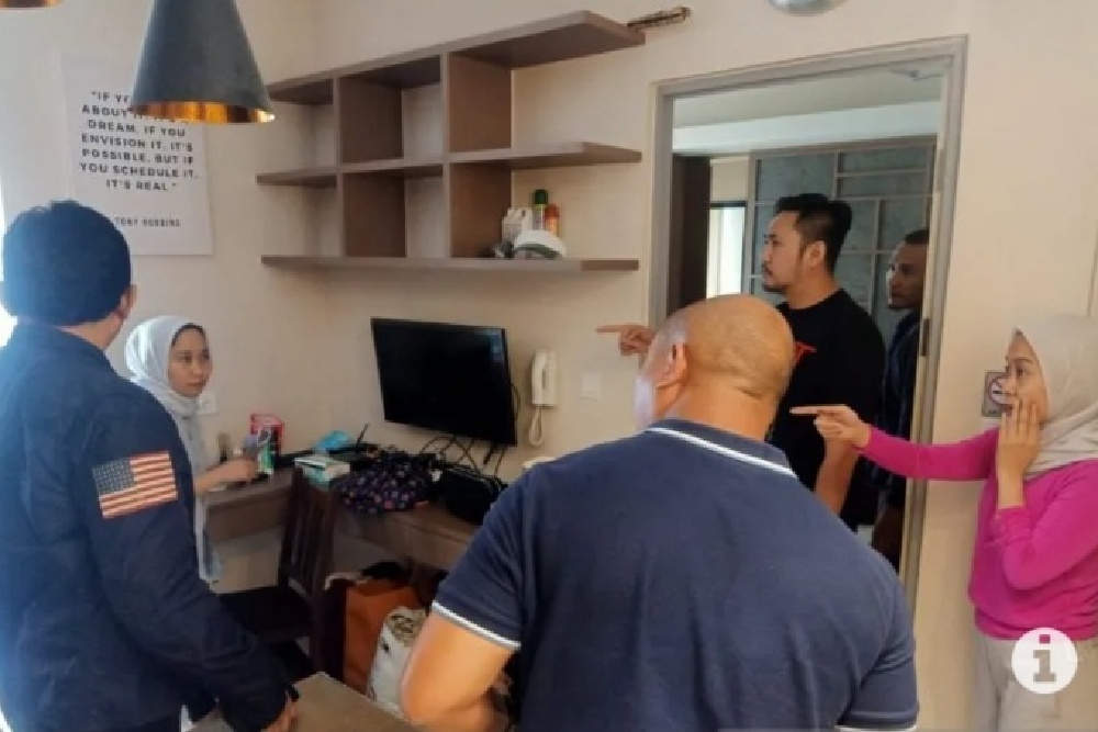 Polisi Tangkap Si Kembar Rihana-Rihani, Penipuan Reseller Ponsel Miliaran Rupiah