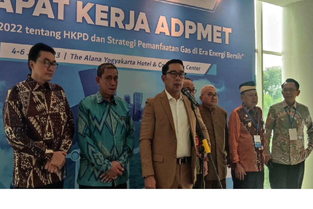 Hadiri Raker ADPMET di Jogja, Ridwan Kamil Sebut Indonesia Bakal Jadi Primadona Penghasil Energi Terbarukan