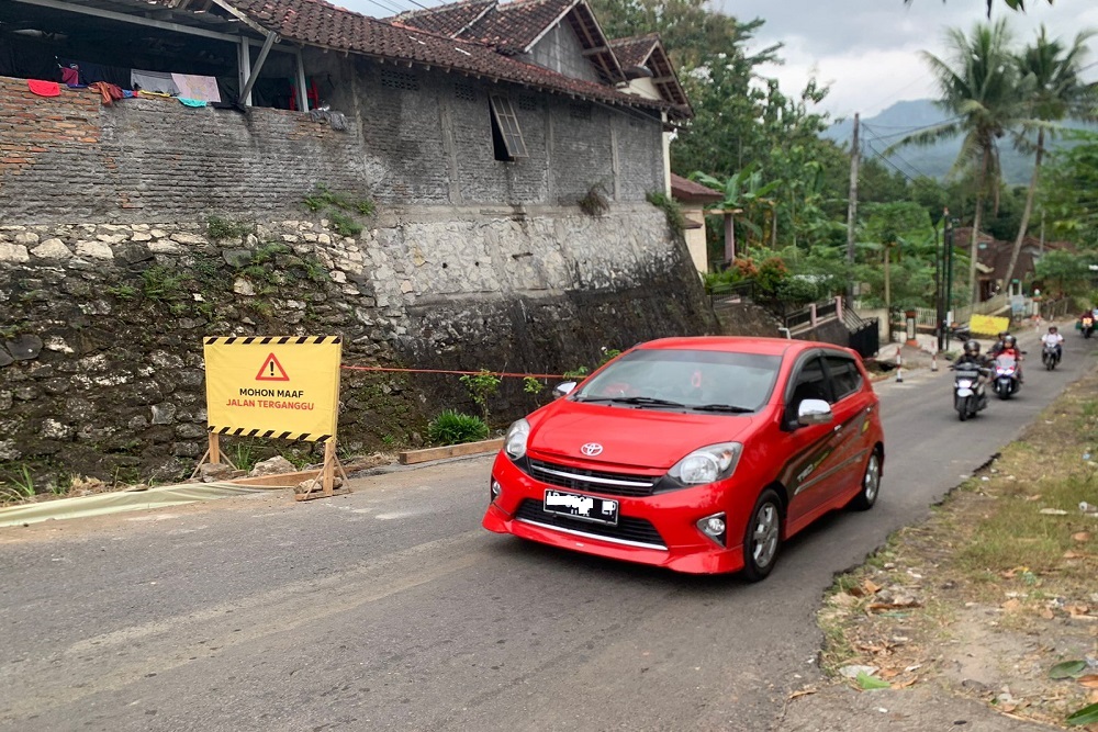 Jalan Sambipitu-Tawang Diperbaiki untuk Mendukung Wisata Gunungkidul