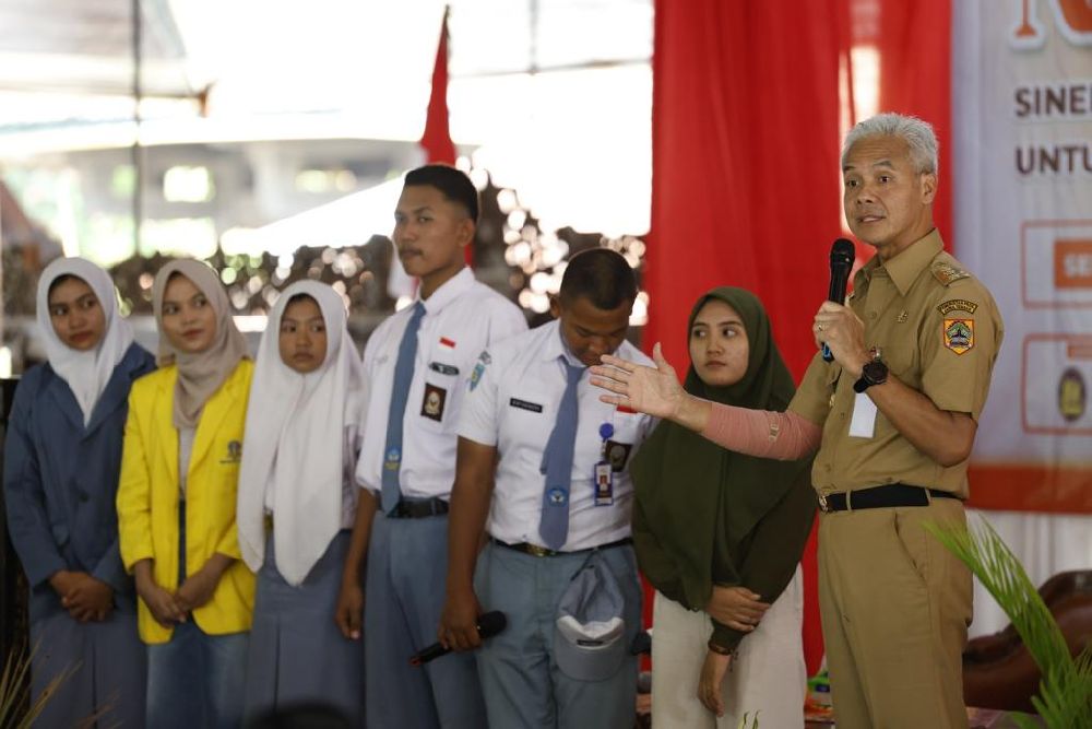 Ketegasan Ganjar Pranowo Terkait Pungli Kepala Sekolah SMKN 1 Sale Diapresiasi Netizen
