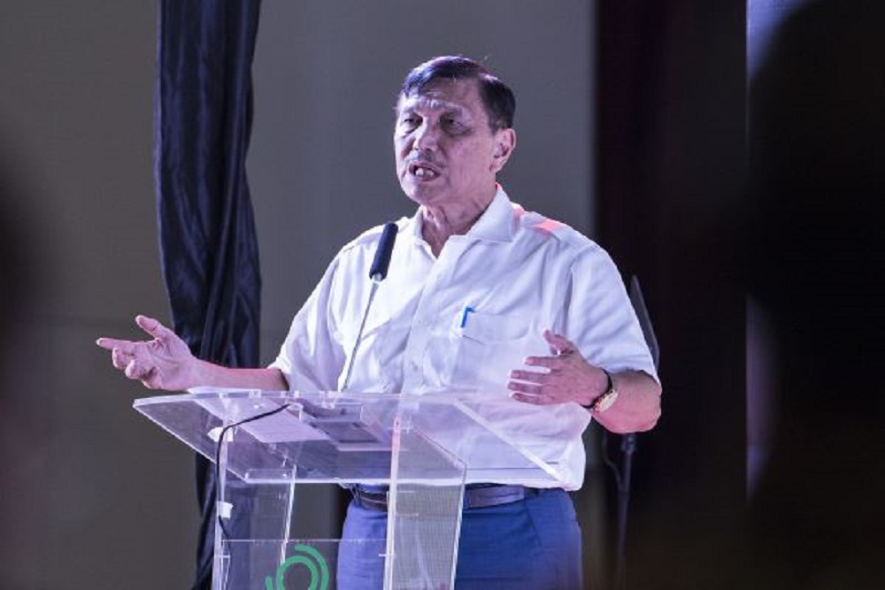 Luhut Tanggapi Kabar Dirinya Jadi Ketum Golkar: Saya Enggak Ngurusin Itu