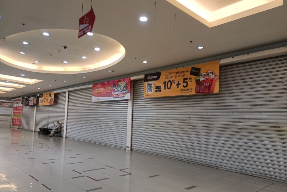 Transmart Blok M Square Tutup Permanen, Bagaimana Nasib Karyawannya?