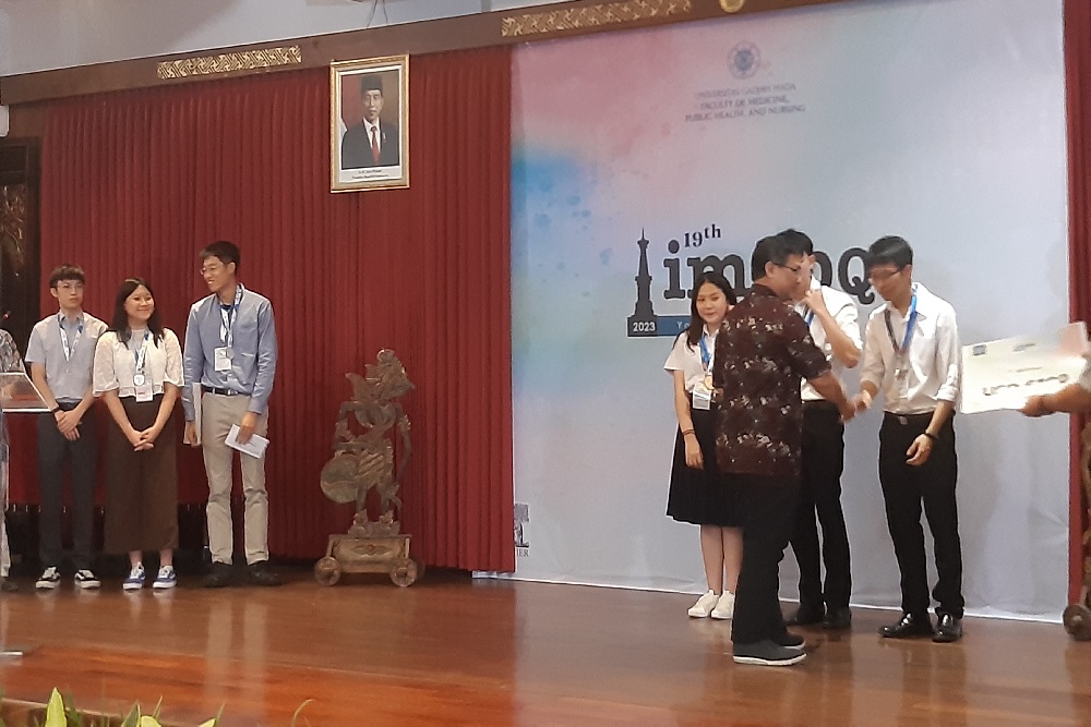 Tim Mahasiswa Thailand Dominasi Juara Olimpiade Fisiologi Internasional IMSPQ di FKKMK UGM