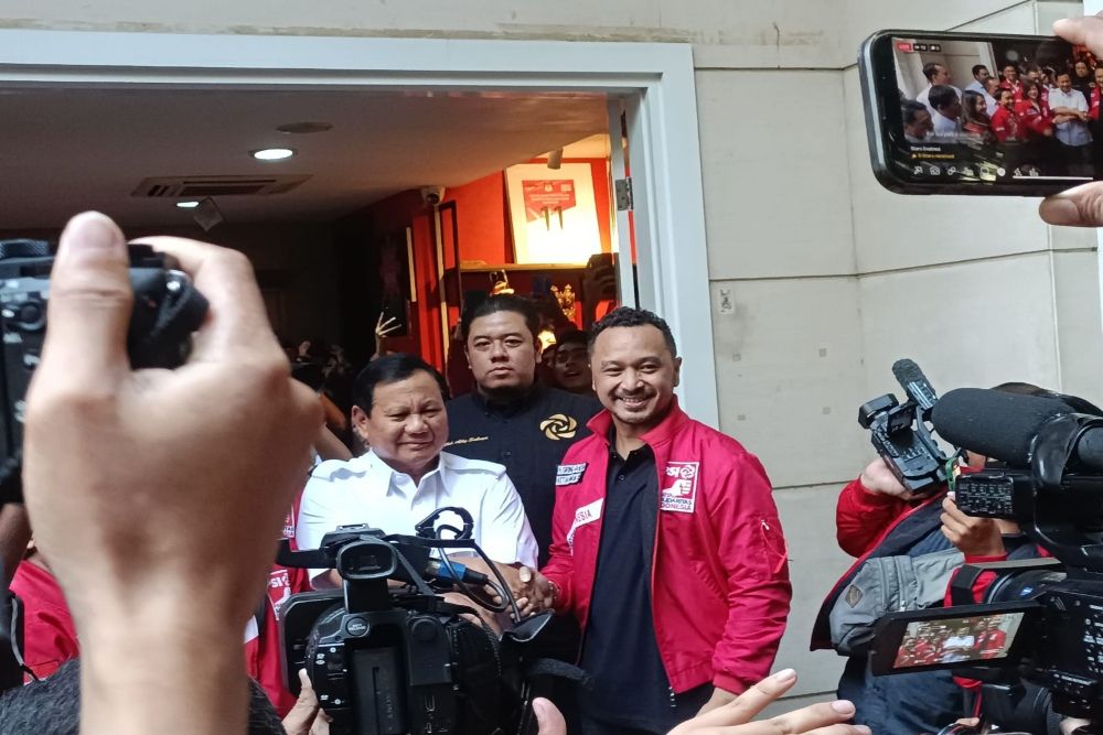 Prabowo Blak-blakan Minta Dukungan PSI, Grace: Kompas Kami di Jokowi