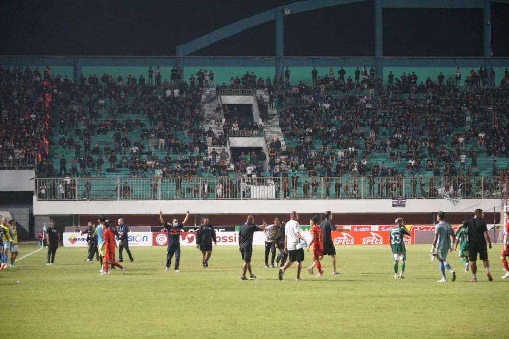 PSS Sleman Terancam Sanksi, Akibat Oknum Suporter Masuk Lapangan Usai Pertandingan