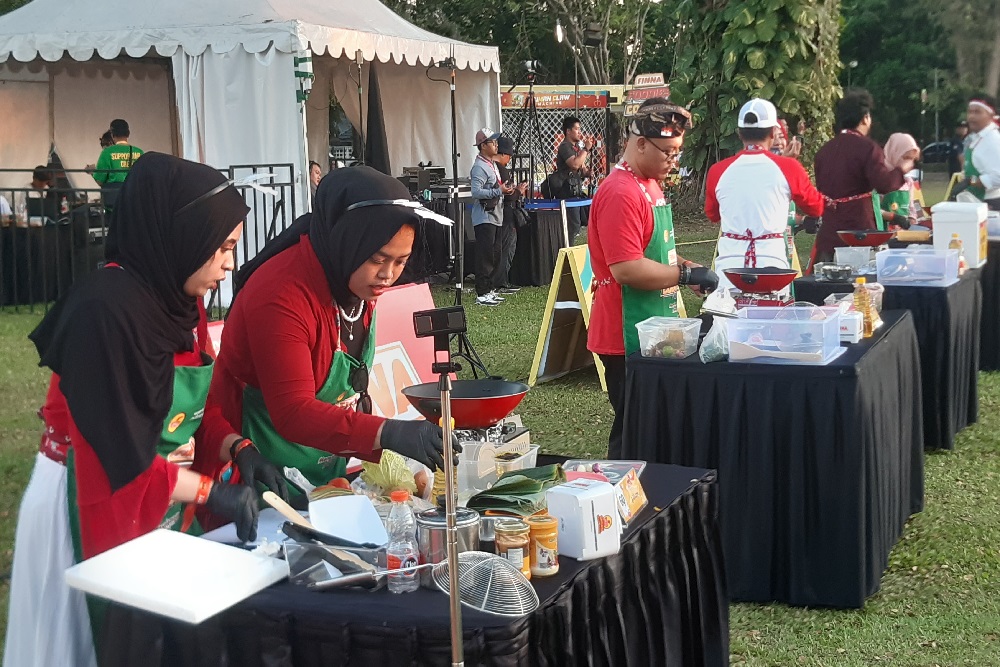 Ratusan Influencer Memasak di Candi Prambanan dalam Finna Foodies Cooking Competition 2023
