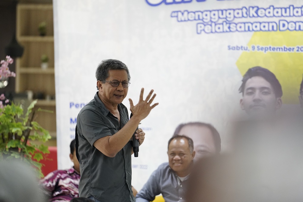 Rocky Gerung Beri Kuliah Mahasiswa di Jogja, Ini Isi Ceramahnya